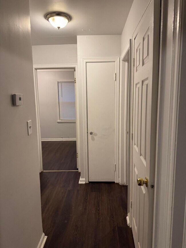 Foto del edificio - 14079 Edmore Dr