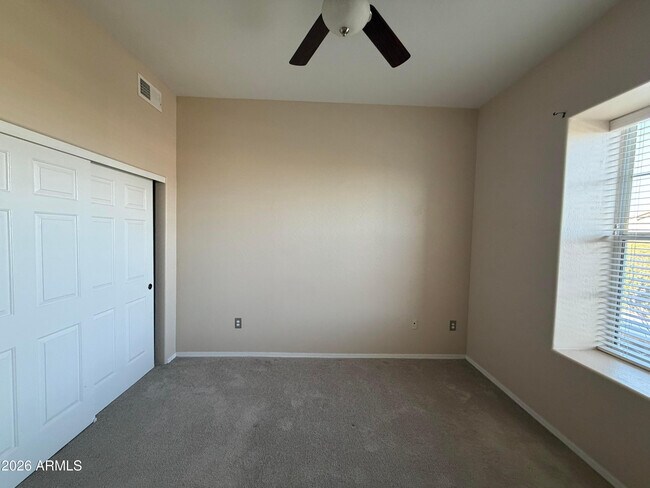 Foto del edificio - 14575 W Mountain View Blvd