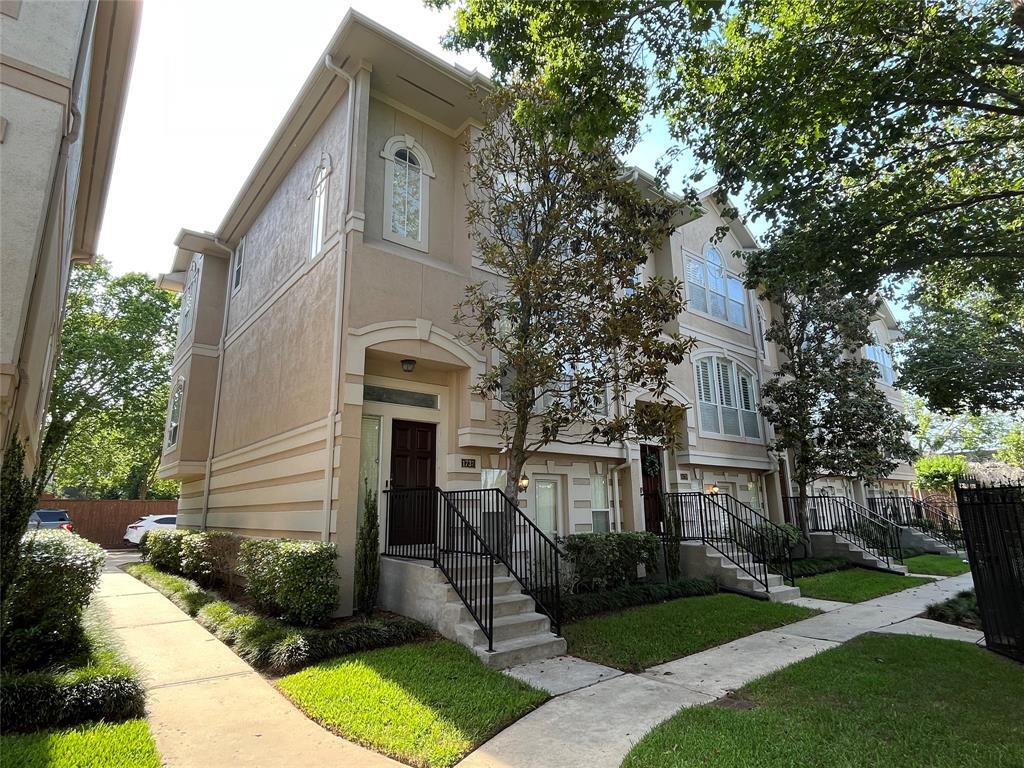 1737 French Village Dr, Houston, TX 77055 Condo for Rent in Houston