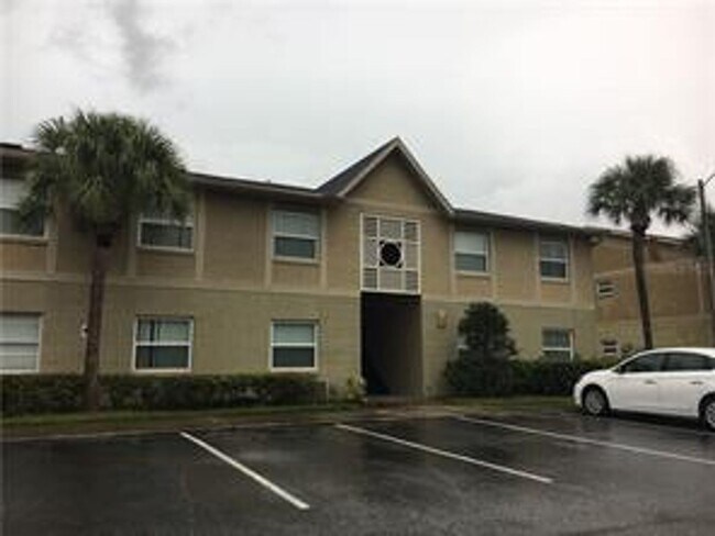 Foto del edificio - Hawthorne Village Condo- Unit 6