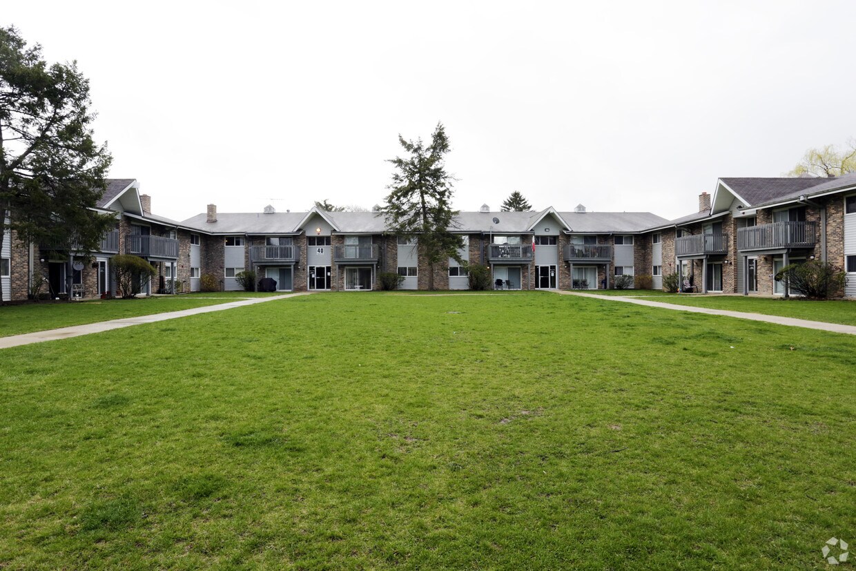 Waterfall Glen Apartments Willowbrook, IL