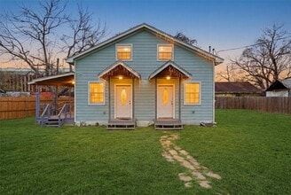 Building Photo - 7301 Avenue K