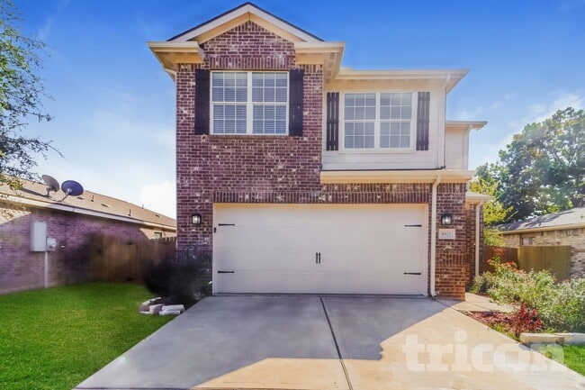 Building Photo - 4821 Cedar Springs Dr