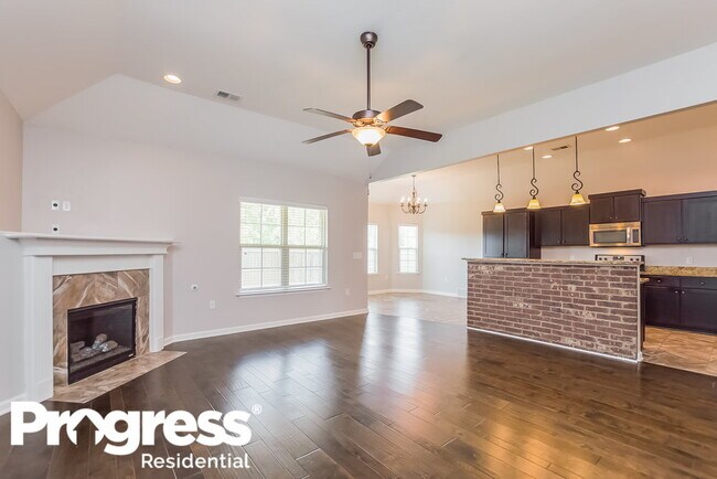 Building Photo - 2625 S Cherry Cove