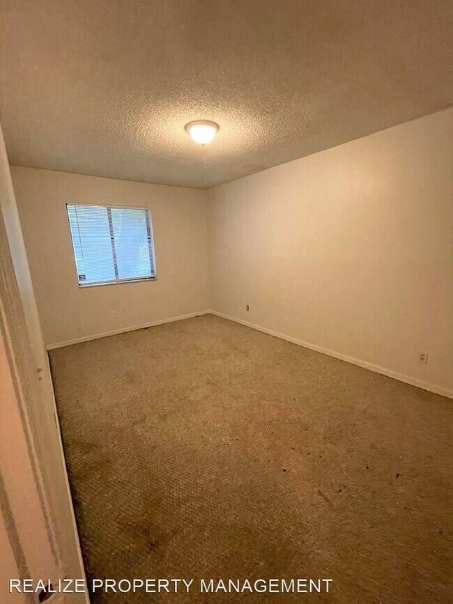 Building Photo - 6778 Magnolia Pointe Cir