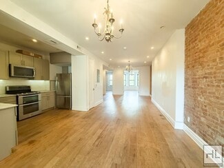 Building Photo - EASTERN PARKWAY / Remarkable Renovated 4-B...