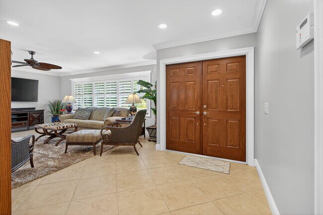 Foto del edificio - 728 Waterway Dr