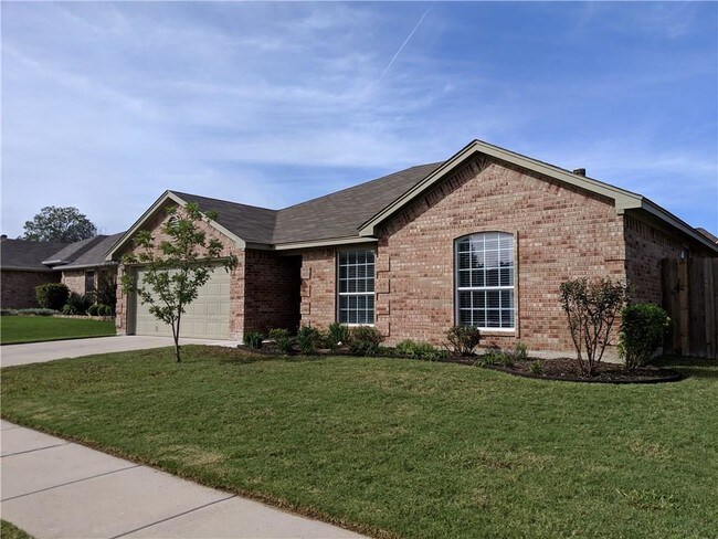 Building Photo - 5305 Archer Dr