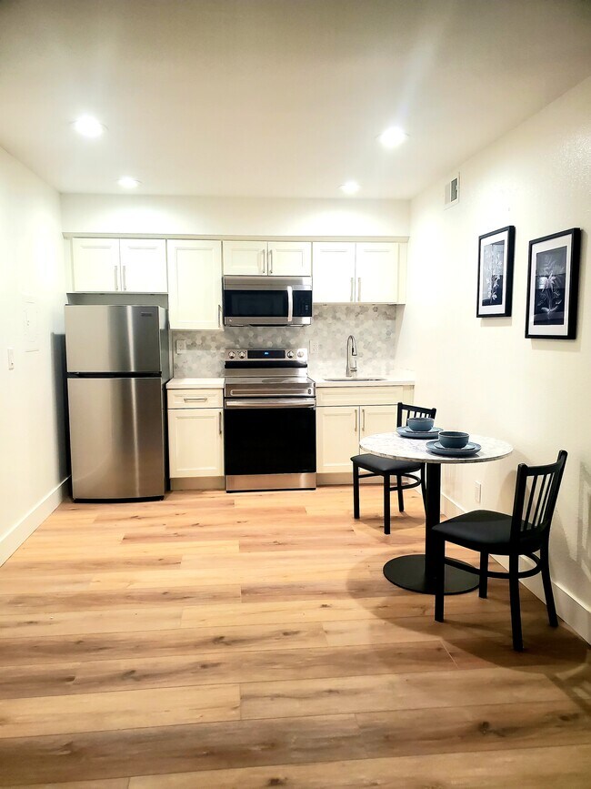 The Atrium at Carmichael 5757 Cypress Ave Carmichael, CA Apartments