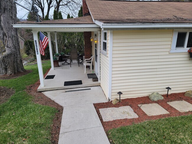 Building Photo - 25518 Military Rd