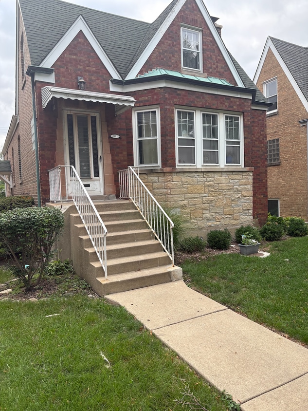 Foto principal - 3012 Wisconsin Ave