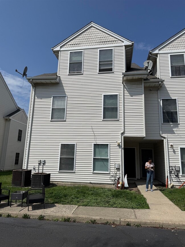 Foto del edificio - 380 Ocean Ave