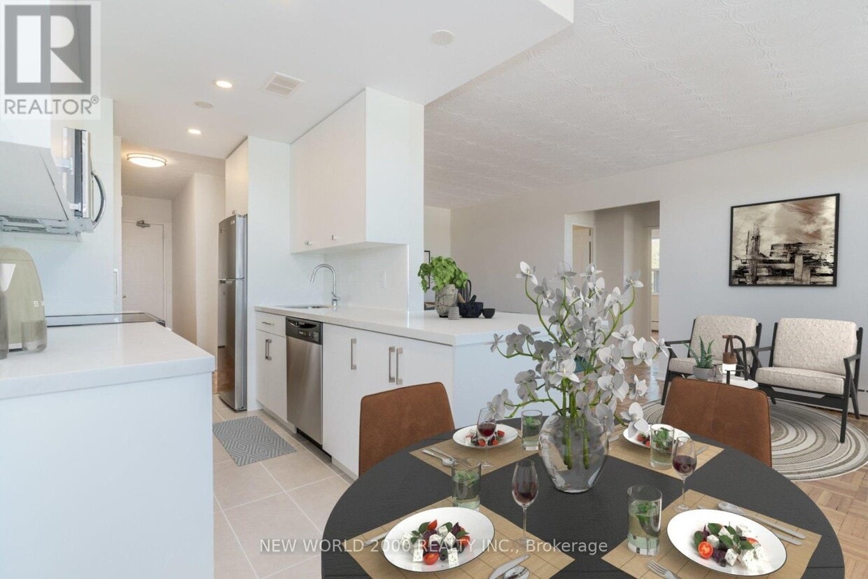 Photo principale - 1220 Bayview Ave