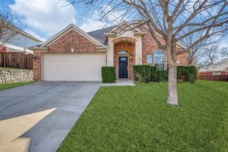 Building Photo - 3704 Lighthouse Dr