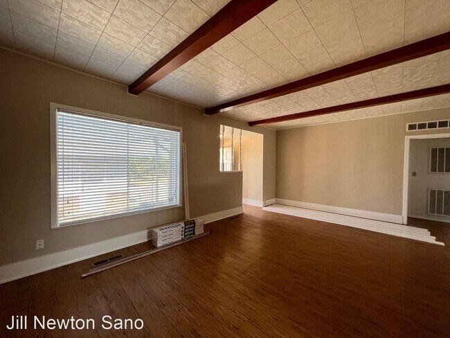 Foto del edificio - 3 br, 2 bath House - 17657 E. Dinuba Ave
