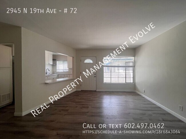 Building Photo - Central Phoenix Townhome