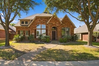 Building Photo - 11535 Yoakum Dr