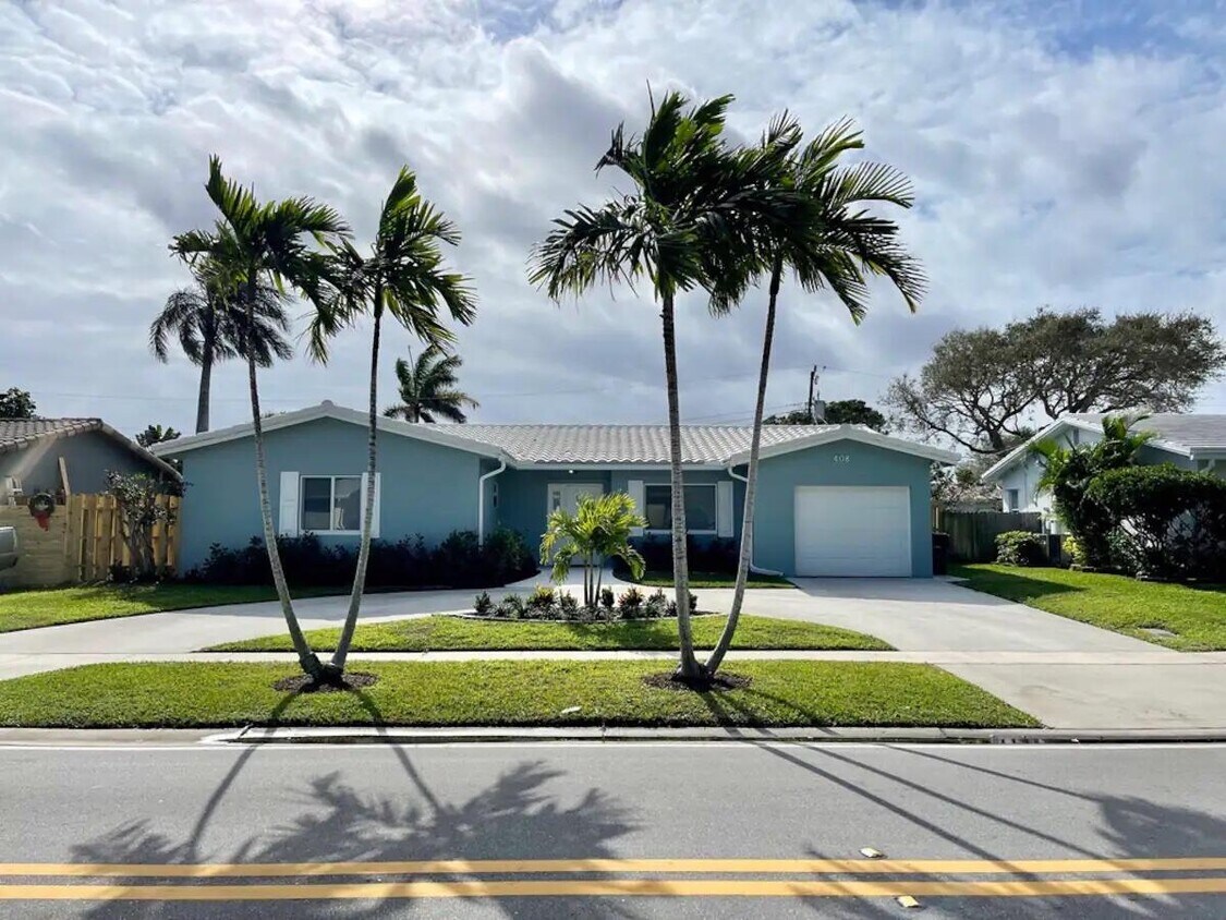 408 SE 2nd St, Deerfield Beach, FL 33441 House for Rent in Deerfield Beach, FL