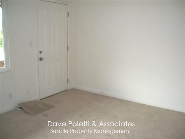 Building Photo - 1111 NW 56th St