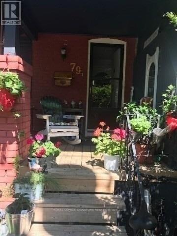 Primary Photo - 79 Berkshire Ave