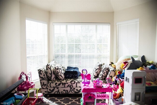 Foto del edificio - 4 br, 2.5 bath House - 20018 Rosswood Lane