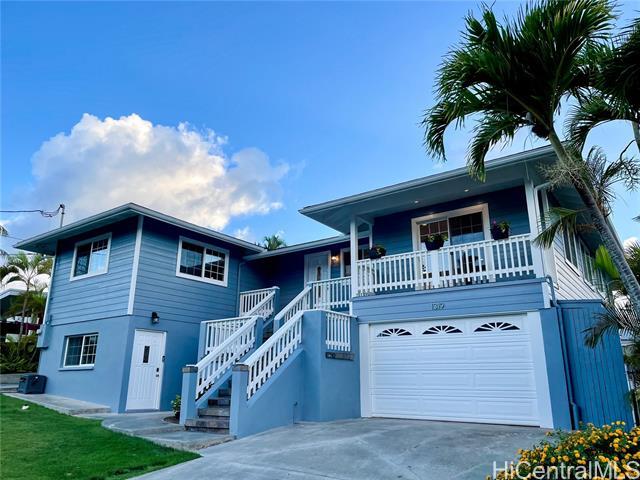 Primary Photo - 1319 Humuula St