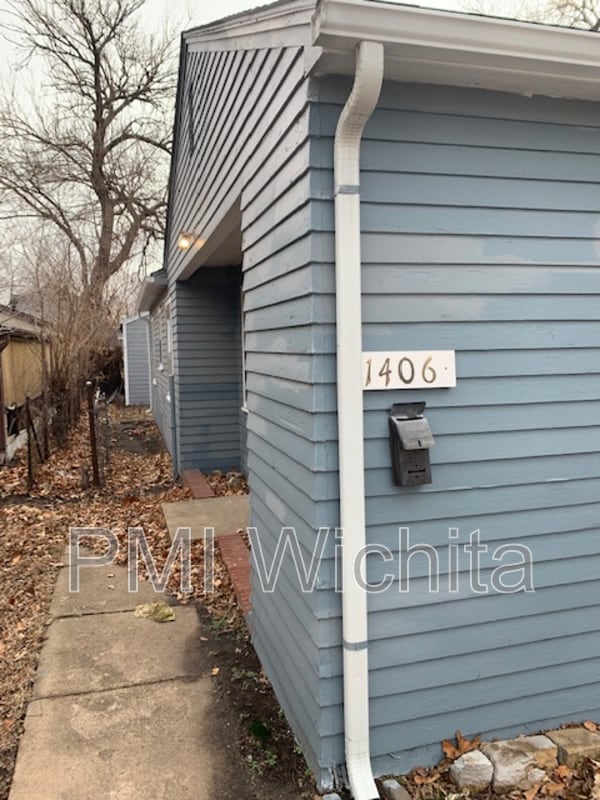 Building Photo - 1406 S Lulu Ave