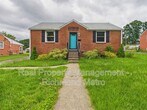 Foto principal - 1661 Rockwood Rd