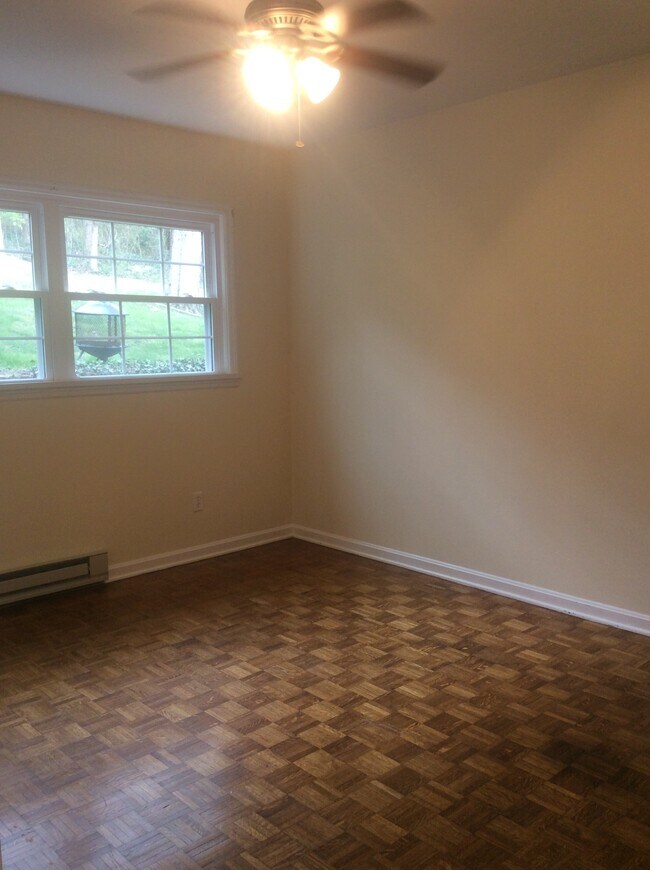 Foto del edificio - 601 West Poplar