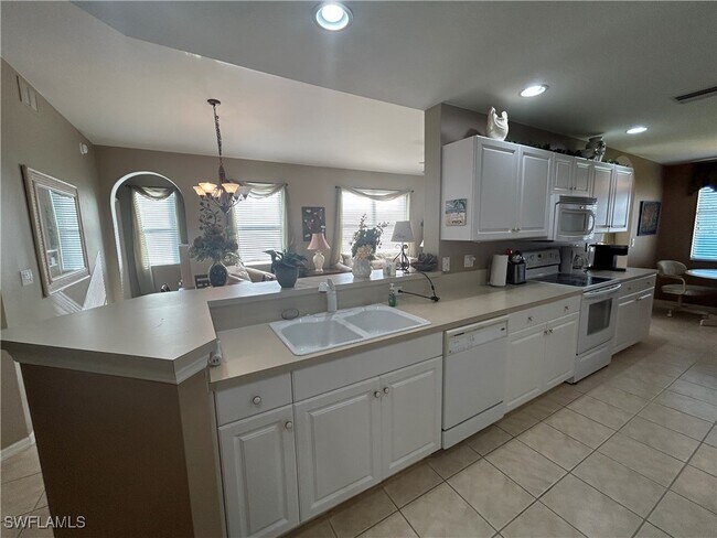 Building Photo - 4206 Liron Ave