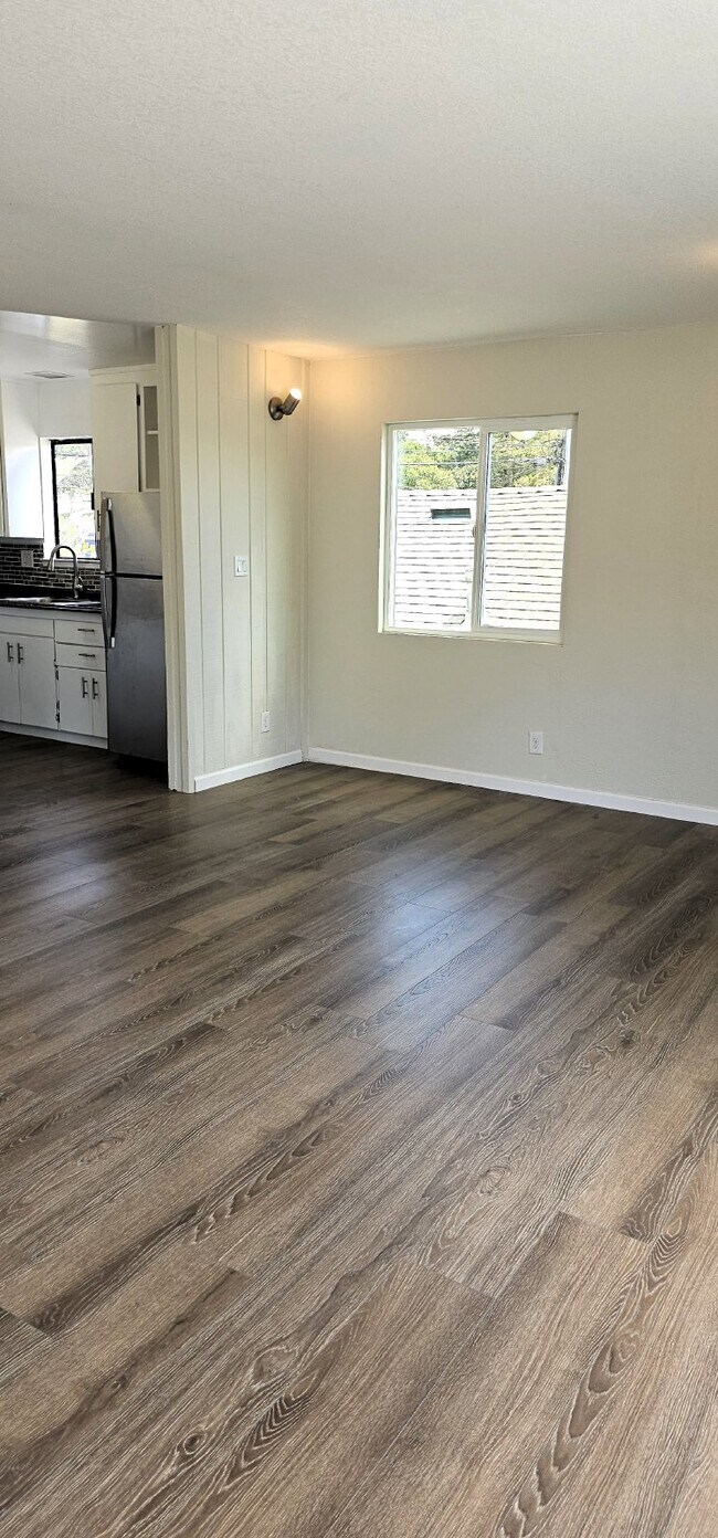 Foto del edificio - Stunning Capitola Home with Bonus Office &...