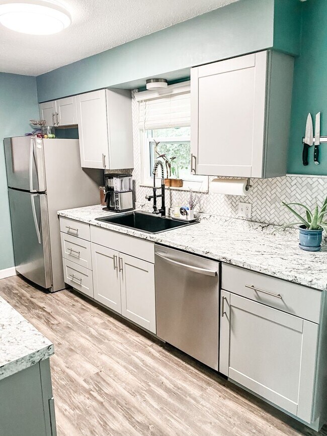 Foto del edificio - 5621 Ridgetop Rd NW