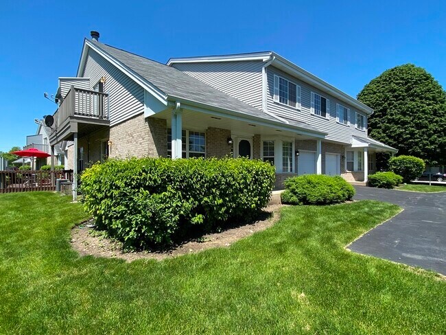 Foto del edificio - 3503 Willowview Ct