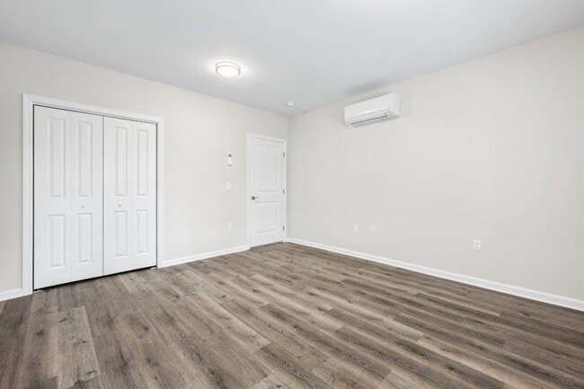 Building Photo - 64 E Mitchell Ave