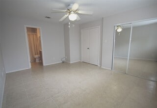 Building Photo - 1106 Ravenscourt Dr