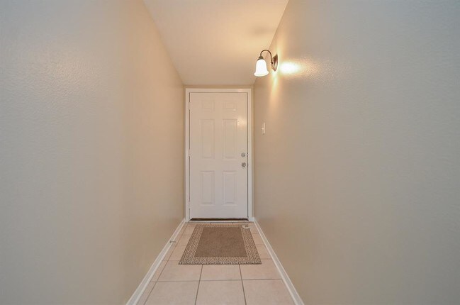 Building Photo - 4522 Anice St