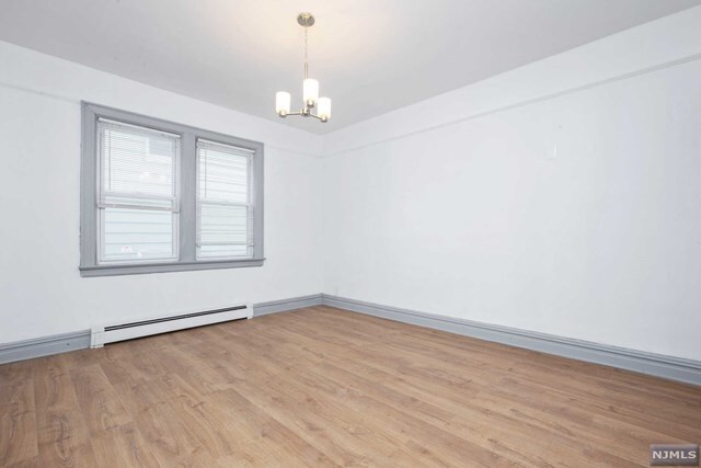 Building Photo - 248 2nd St