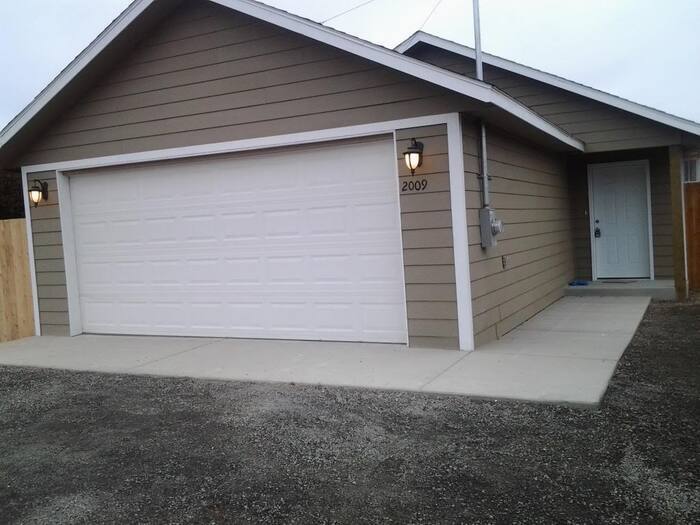 Foto principal - 2009 S 11th Ave