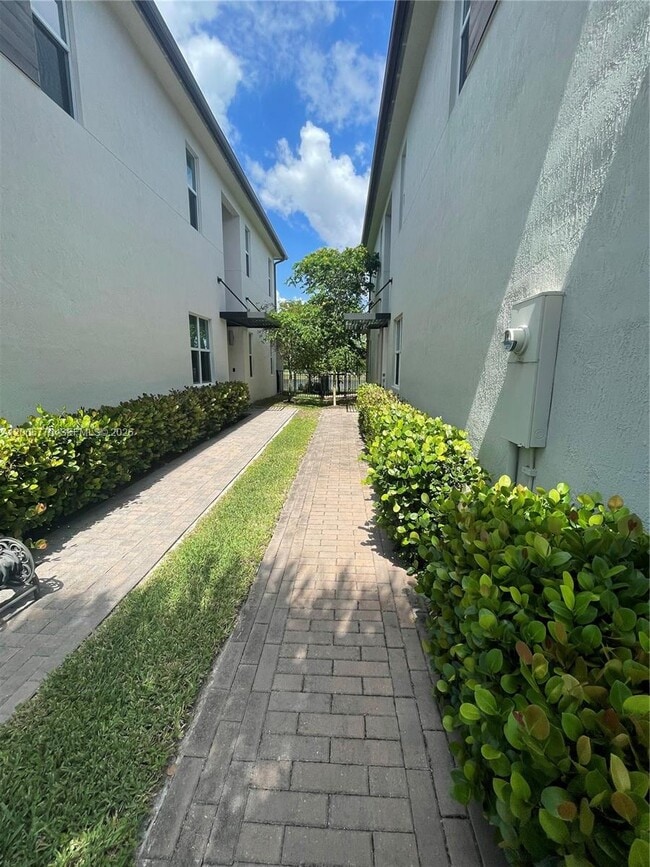 Foto del edificio - 9019 Kingsmoor Wy