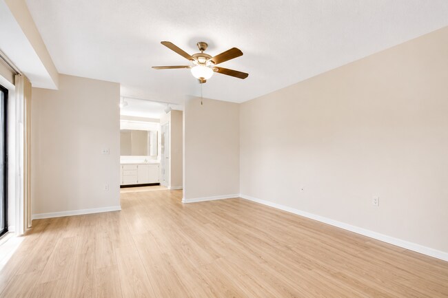 Foto del edificio - 1304 13th Ln