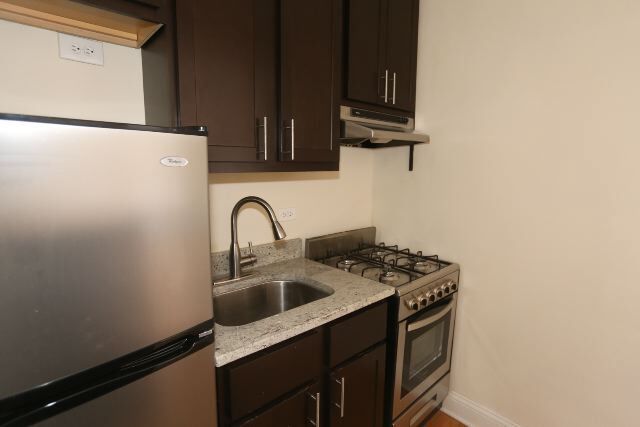 Foto del edificio - 4619 N Paulina St