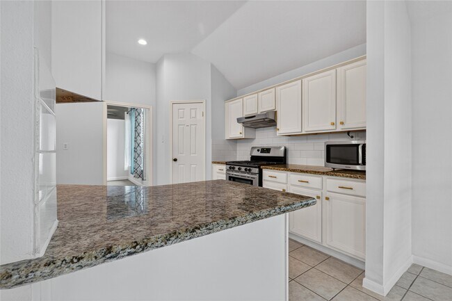 Foto del edificio - 7206 Glen Rosa Dr