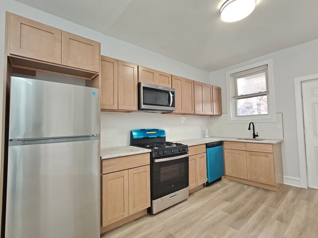 Building Photo - 5431 Race St