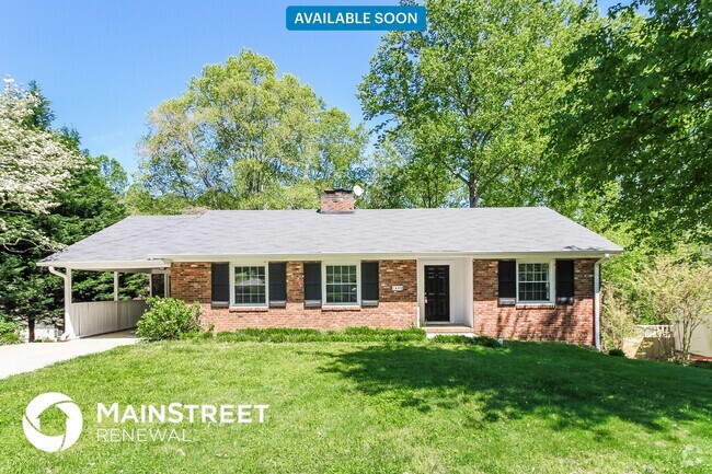Building Photo - 1225 Pinebluff Rd