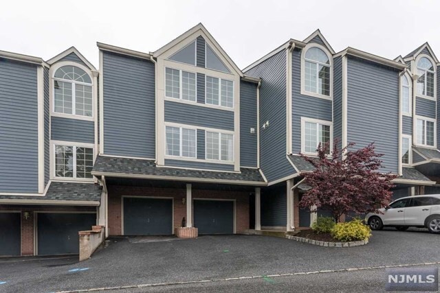 Building Photo - 248 Cambridge Dr