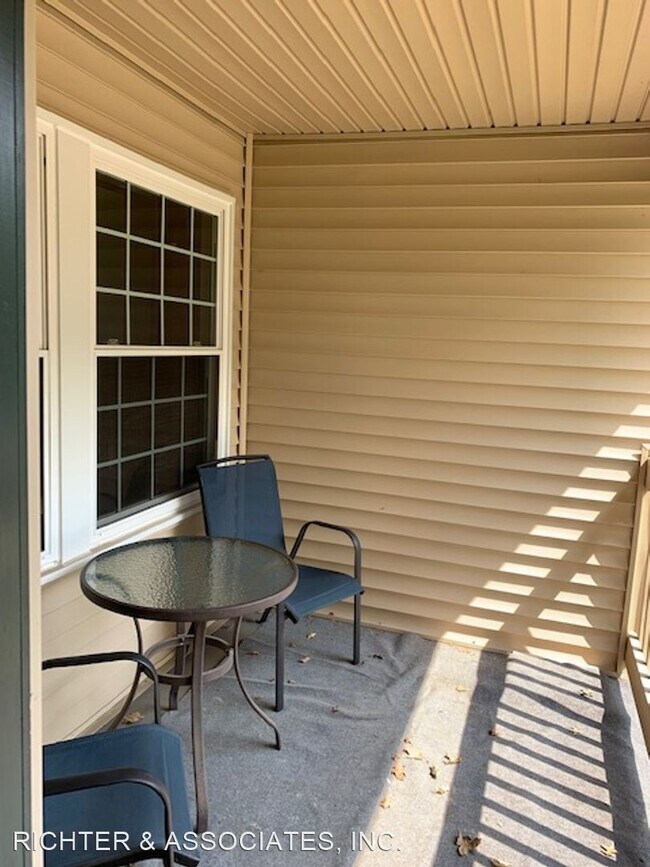 Foto del edificio - 2 br, 2 bath House - 19204 NORTHRIDGE