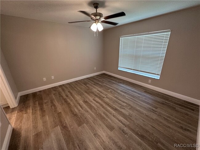 Foto del edificio - 2854 W Edison Pl