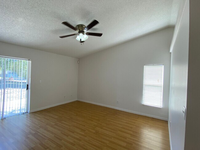 Building Photo - 15327 Lafite Ln