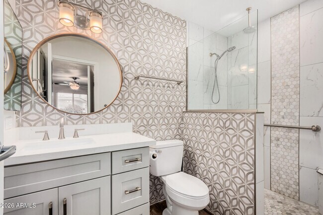 Foto del edificio - 16635 N 103rd Ave