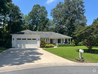 Building Photo - 144 Wildswood Rd